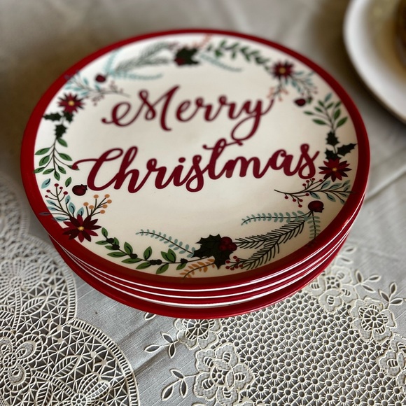 4 Salad plates - Picture 1 of 5